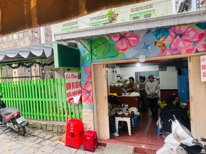 Bún Bò Cô Thúy