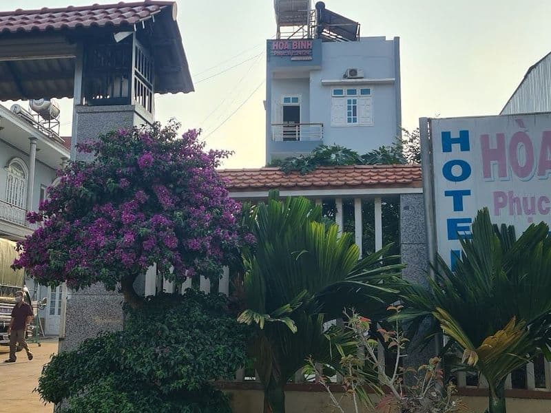 Khách sạn Hòa Bình/ Hoa Binh Hotel