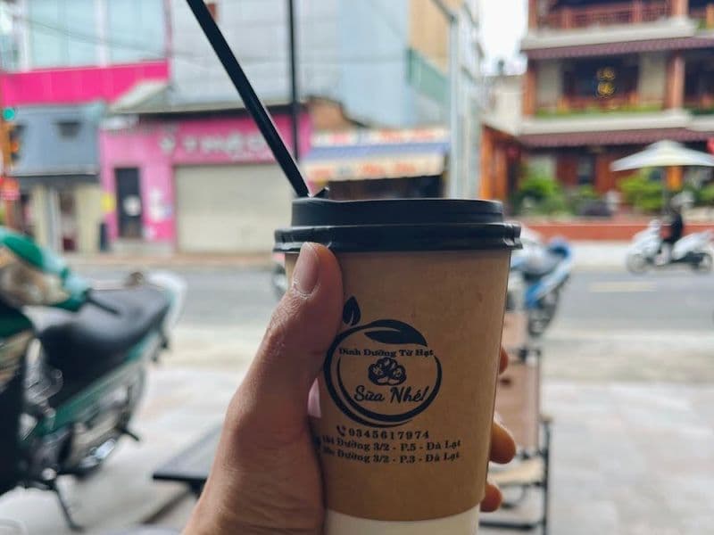 Sữa Nhé !
