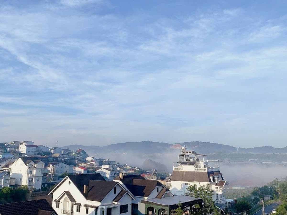 Đồi Ngô Quyền — ảnh 1