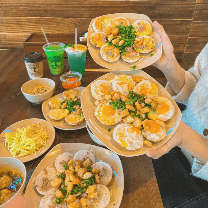 Bánh căn Đà Lạt