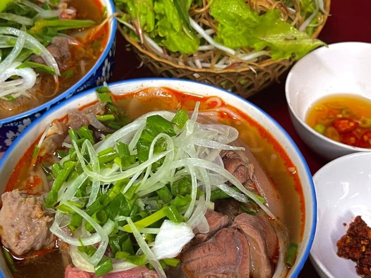 Bún bò Đà Lạt