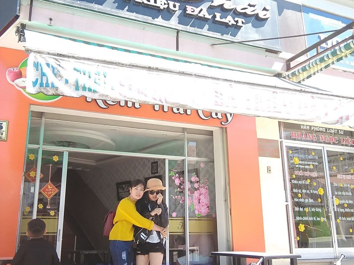 Quán chè Thái Bà Triệu — ảnh 1