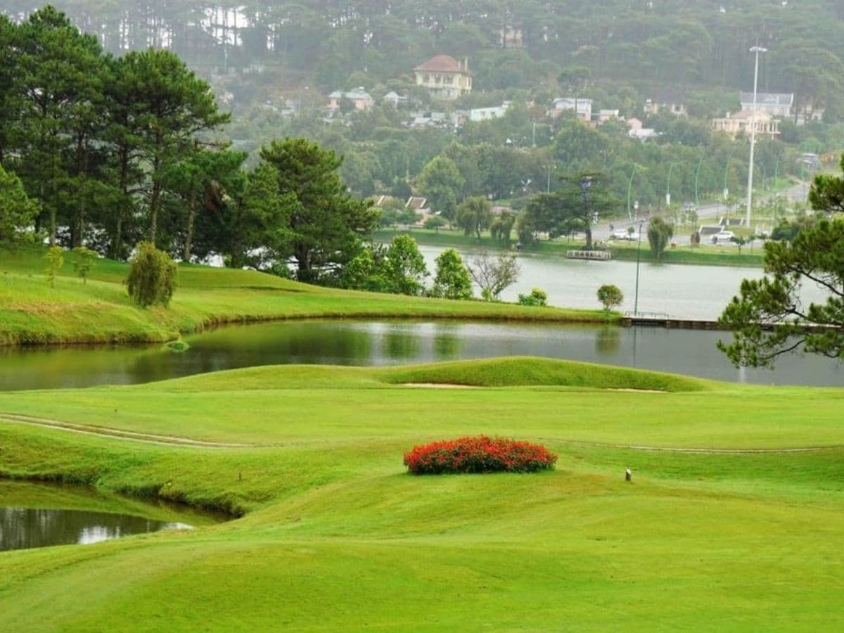 Sân Golf Đà Lạt Palace — ảnh 1