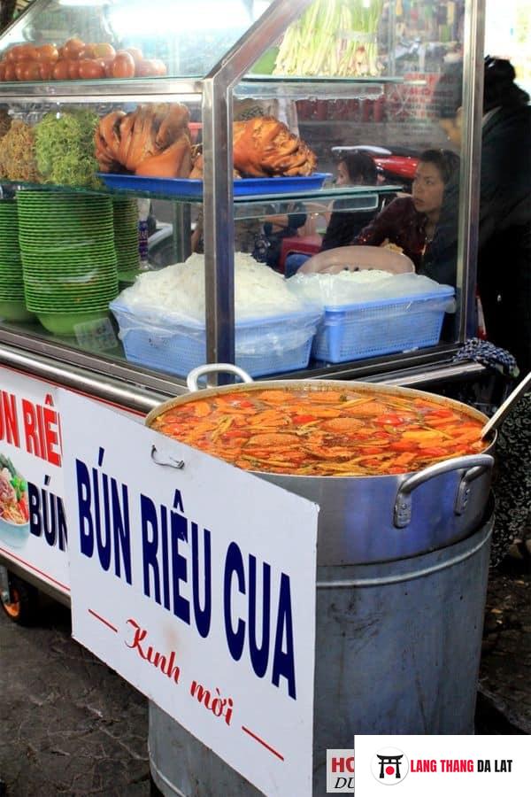 Bánh canh, hủ tiếu, bún riêu