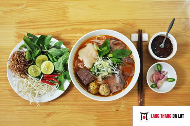 Bún bò Huế Vy vy Đà Lạt