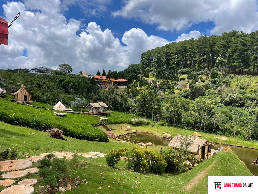 Giá vé tham quan Donkihote Valley Đà Lạt