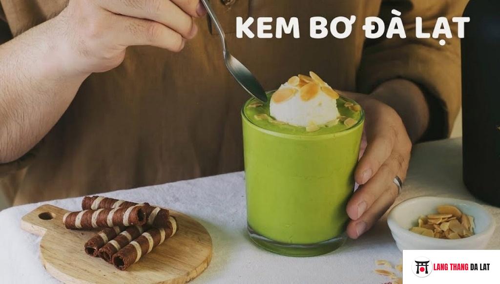 Món Kem bơ Đà Lạt