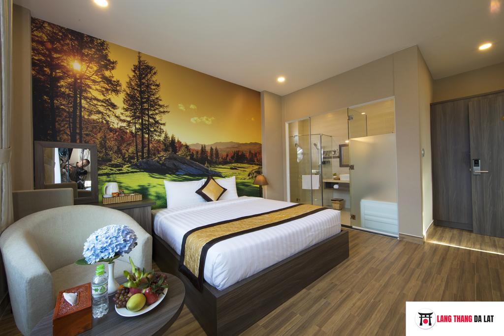 phòng deluxe giường đôi Dalat Wonder resort