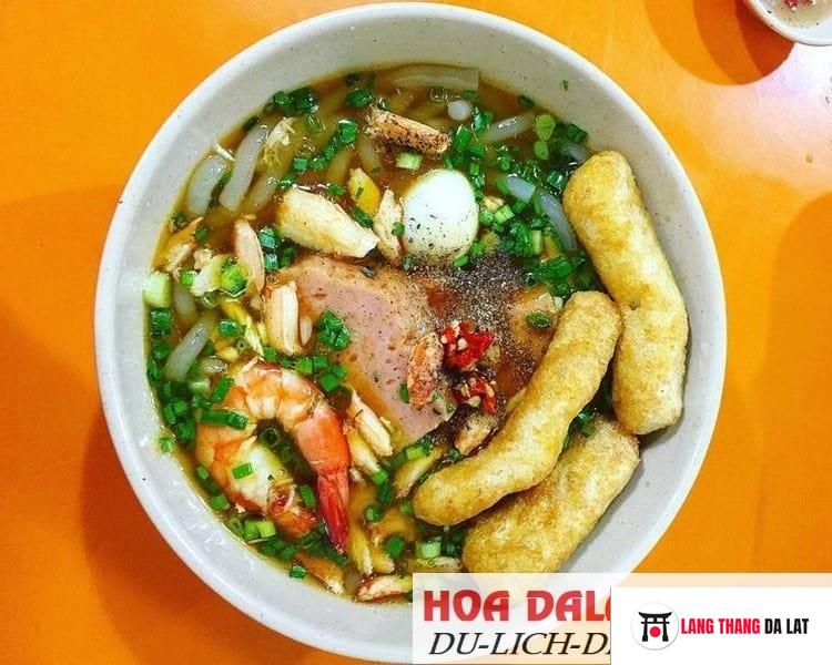 Quán bánh canh Cua Hùng Vương