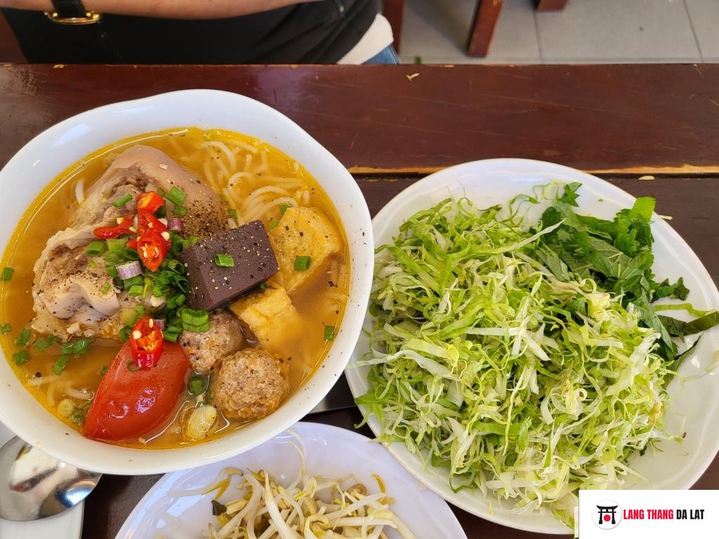 Quán Bún Bò Bún Riêu Bò Kho Phượng Lan